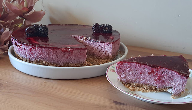 Tarte de Amoras – Uma Pequena Surpresa na Cozinha