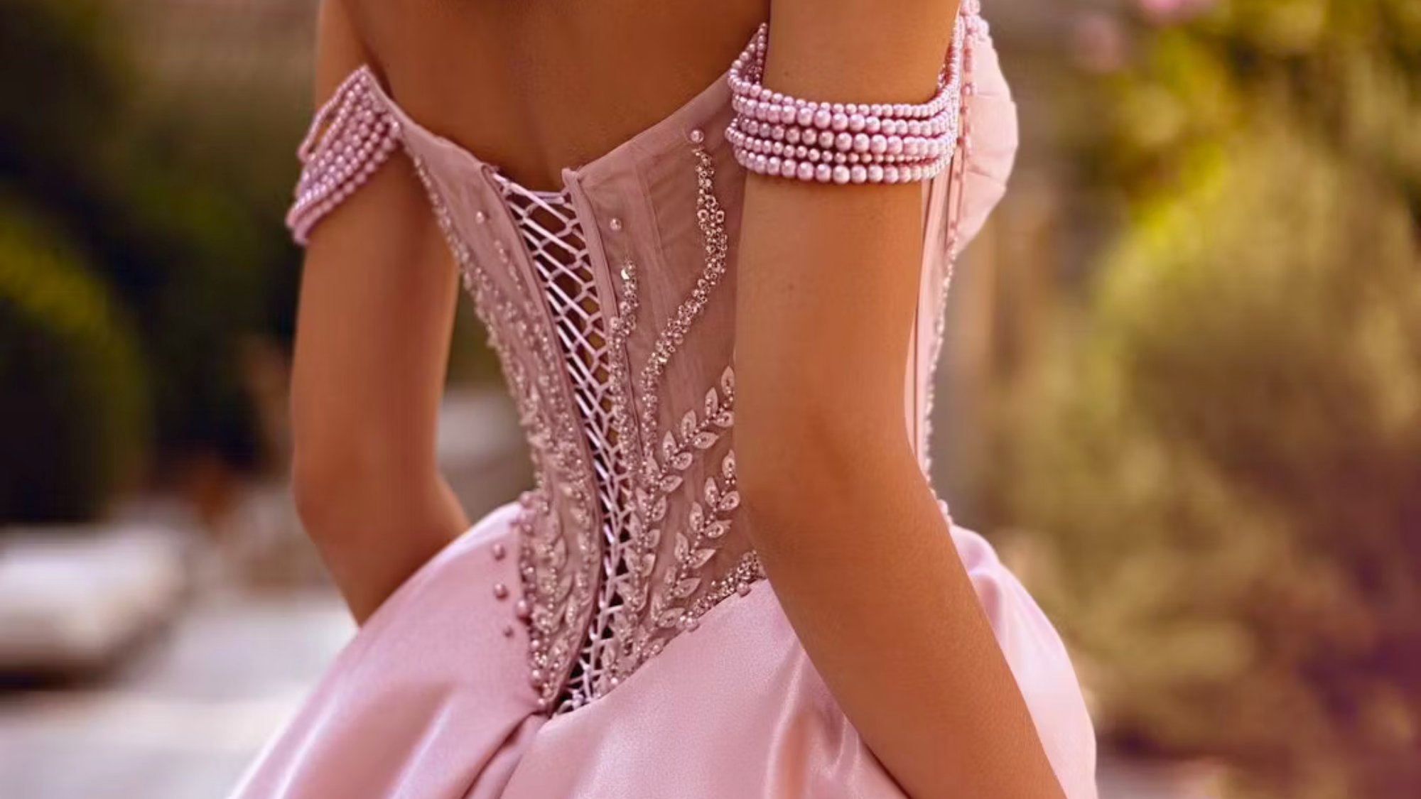 Beyond the Dress: Finding Your Perfect Prom Look